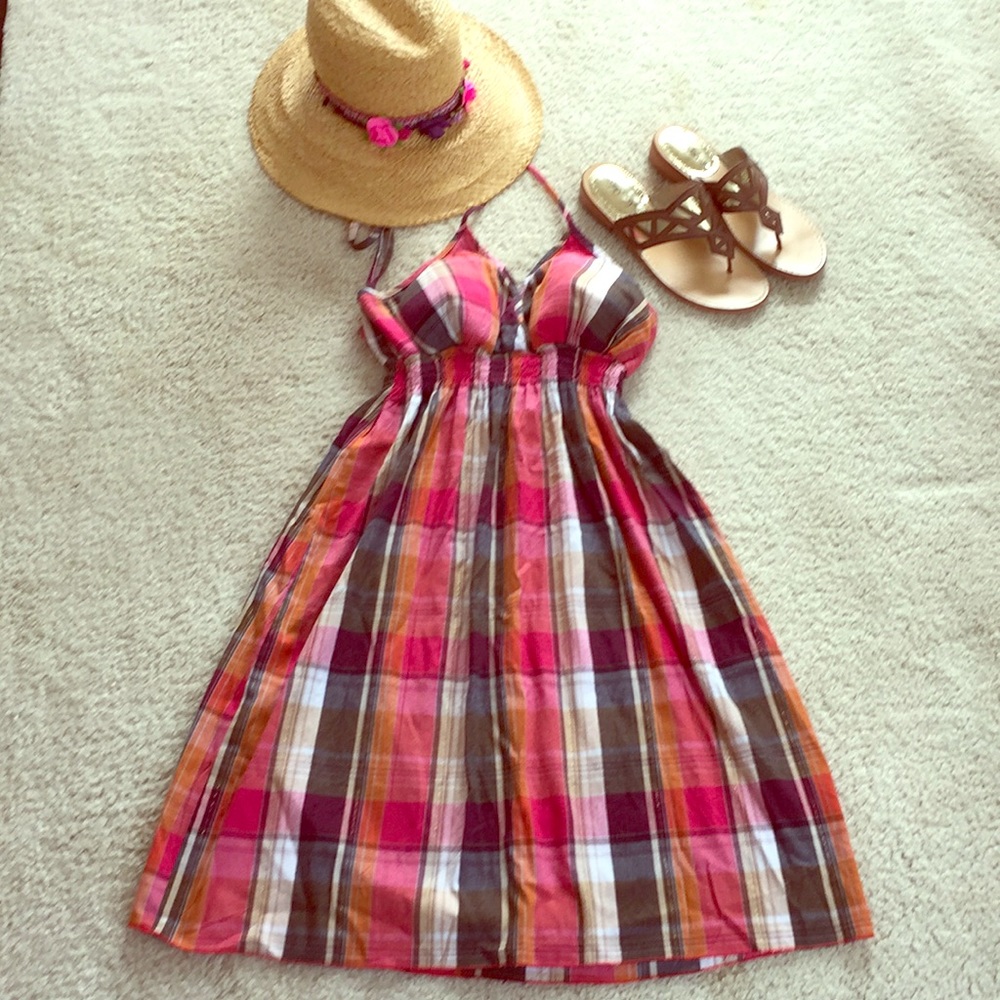 🔴SOLD🔴 HP☀️Adorable Chesley Plaid Print Sundress - Picture 3 of 4
